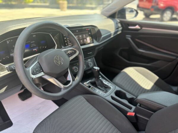JETTA COMFORTLINE 2022 - Imagen 12