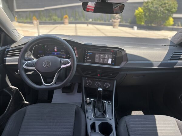 JETTA COMFORTLINE 2022 - Imagen 16