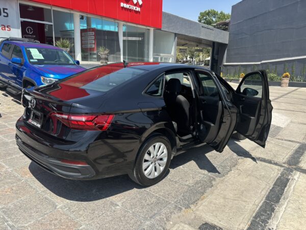 JETTA COMFORTLINE 2022 - Imagen 22