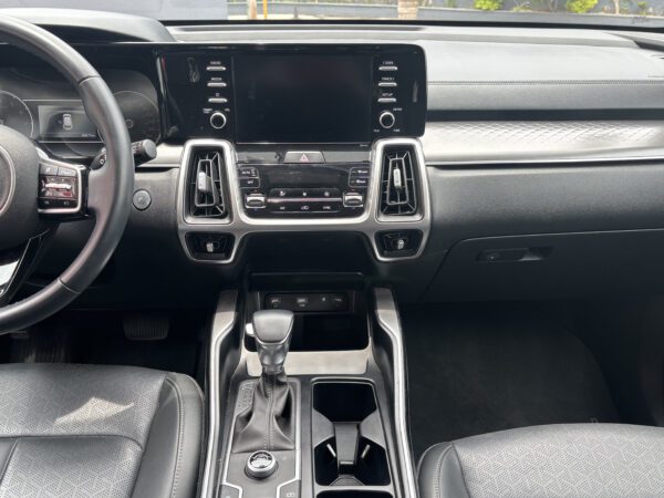 SORENTO EX PACK 2021 - Imagen 15