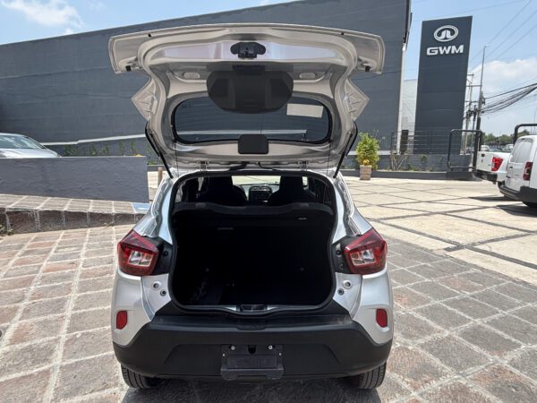 KWID ICONIC 2024 - Imagen 16
