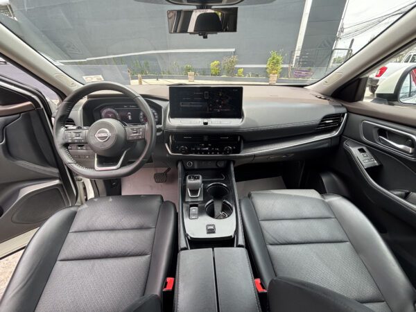 XTRAIL  PLATINUM PLUS 2024 - Imagen 12