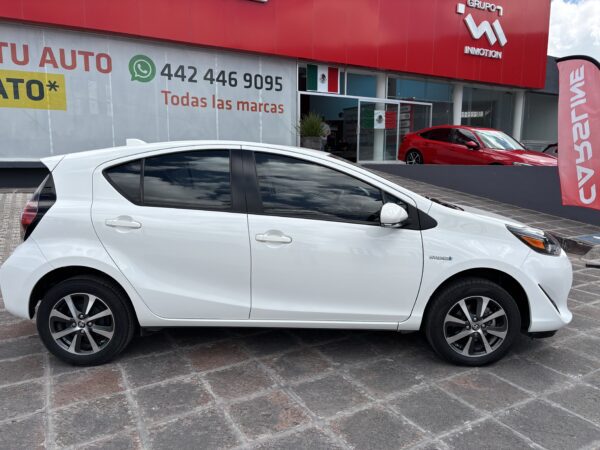 PRIUS C 2020 - Imagen 3