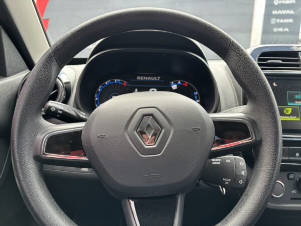 KWID ICONIC TM MY2025 - Imagen 10