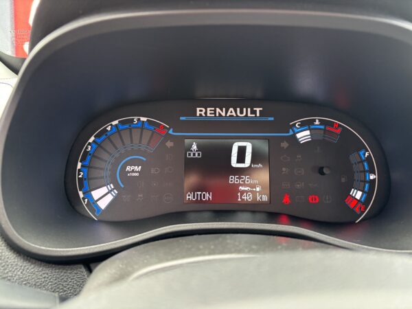 KWID ICONIC TM MY2025 - Imagen 9