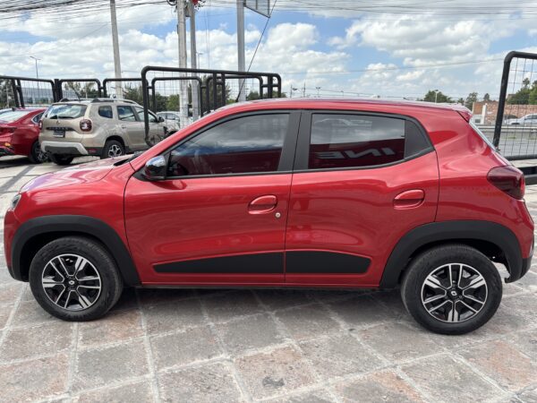 KWID ICONIC TM MY2025 - Imagen 4