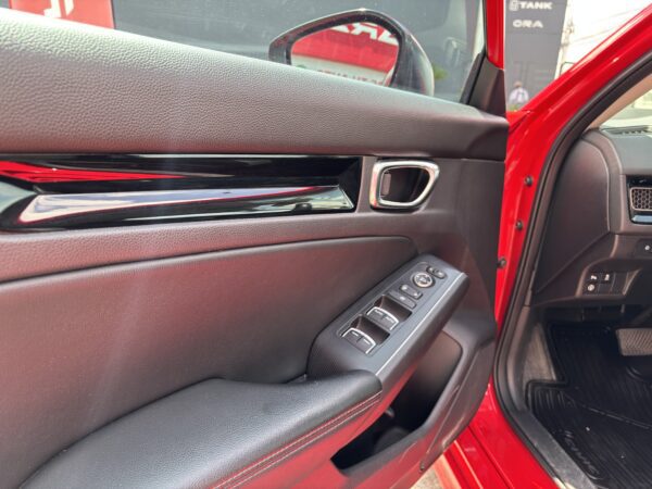 CIVIC SEDAN TOURING SENSING 2022 - Imagen 17