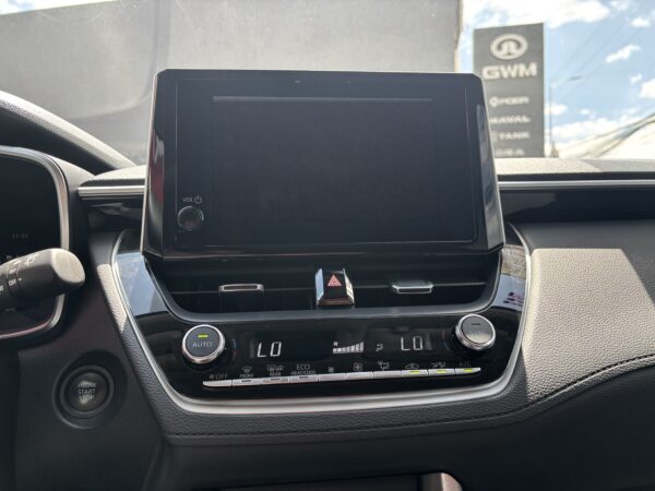 COROLLA CROSS XLE CVT 2024 - Imagen 12