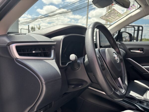 COROLLA CROSS XLE CVT 2024 - Imagen 13