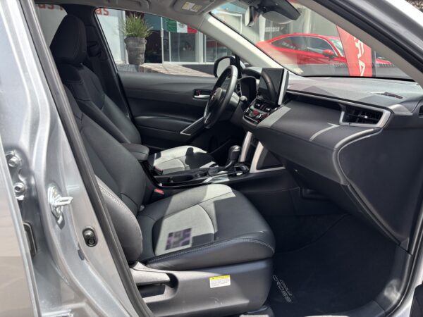 COROLLA CROSS XLE CVT 2024 - Imagen 15