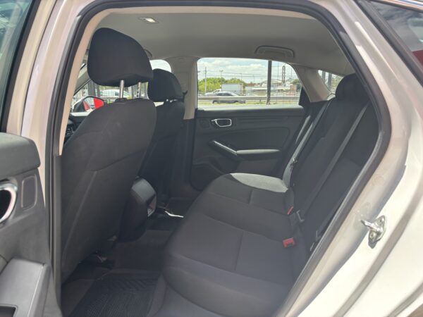 CIVIC SEDAN I STYLE T 2022 - Imagen 18