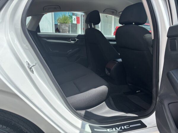 CIVIC SEDAN I STYLE T 2022 - Imagen 19
