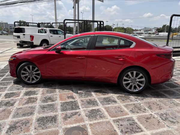 MAZDA 3 I SPORT 2024 - Imagen 2