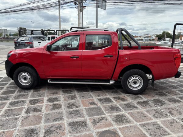 FRONTIER NP300 DOBLE CABINA S 2018 - Imagen 2