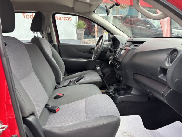FRONTIER NP300 DOBLE CABINA S 2018 - Imagen 17