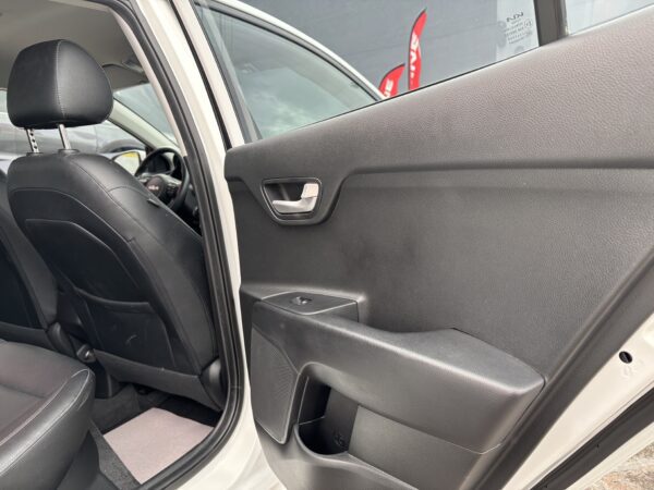 KIA RIO EX 2023 - Imagen 7