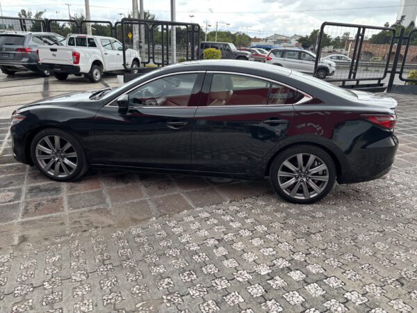 MAZDA 6 SIGNATURE 2020 - Imagen 4