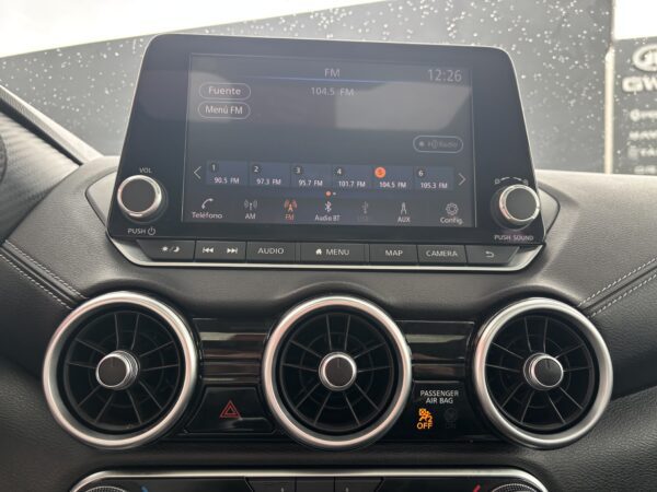 SENTRA SR PLATINUM 2023 - Imagen 13