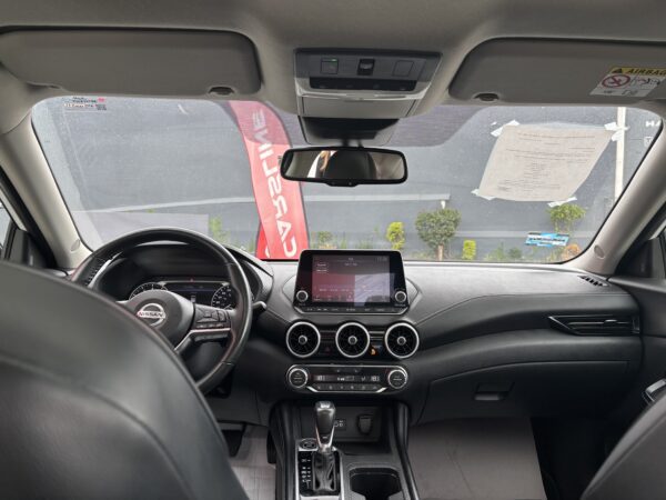 SENTRA SR PLATINUM 2023 - Imagen 16