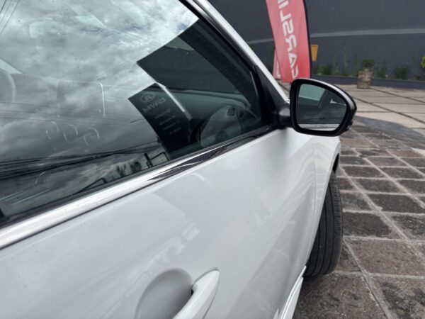 SENTRA SR PLATINUM 2023 - Imagen 5