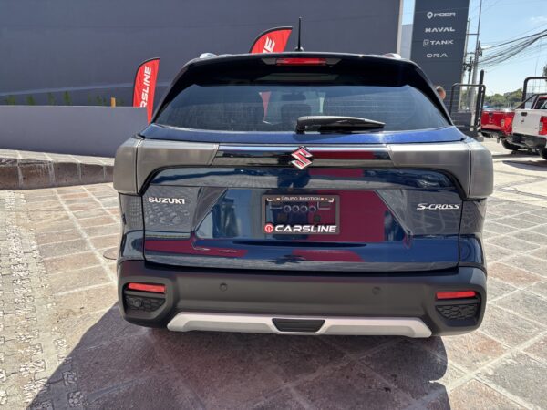 S-CROSS BOOSTERJET 2024 - Imagen 3