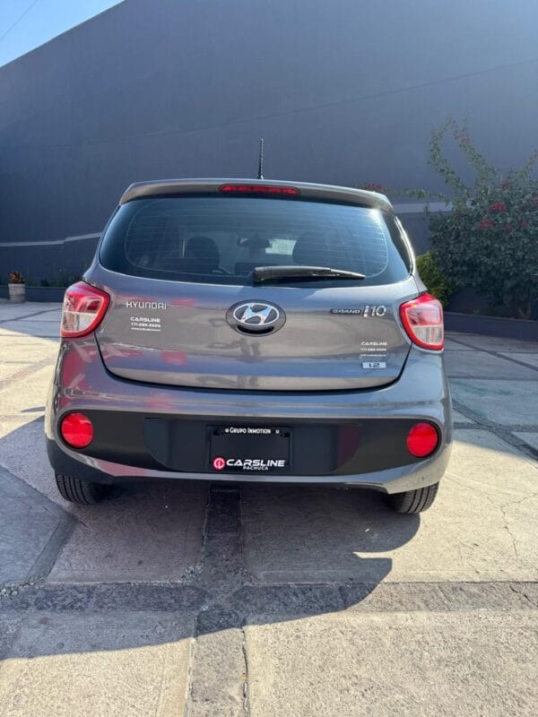 GRAND i10 2018 GLS - Imagen 5