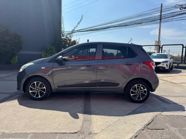 GRAND i10 2018 GLS - Imagen 7