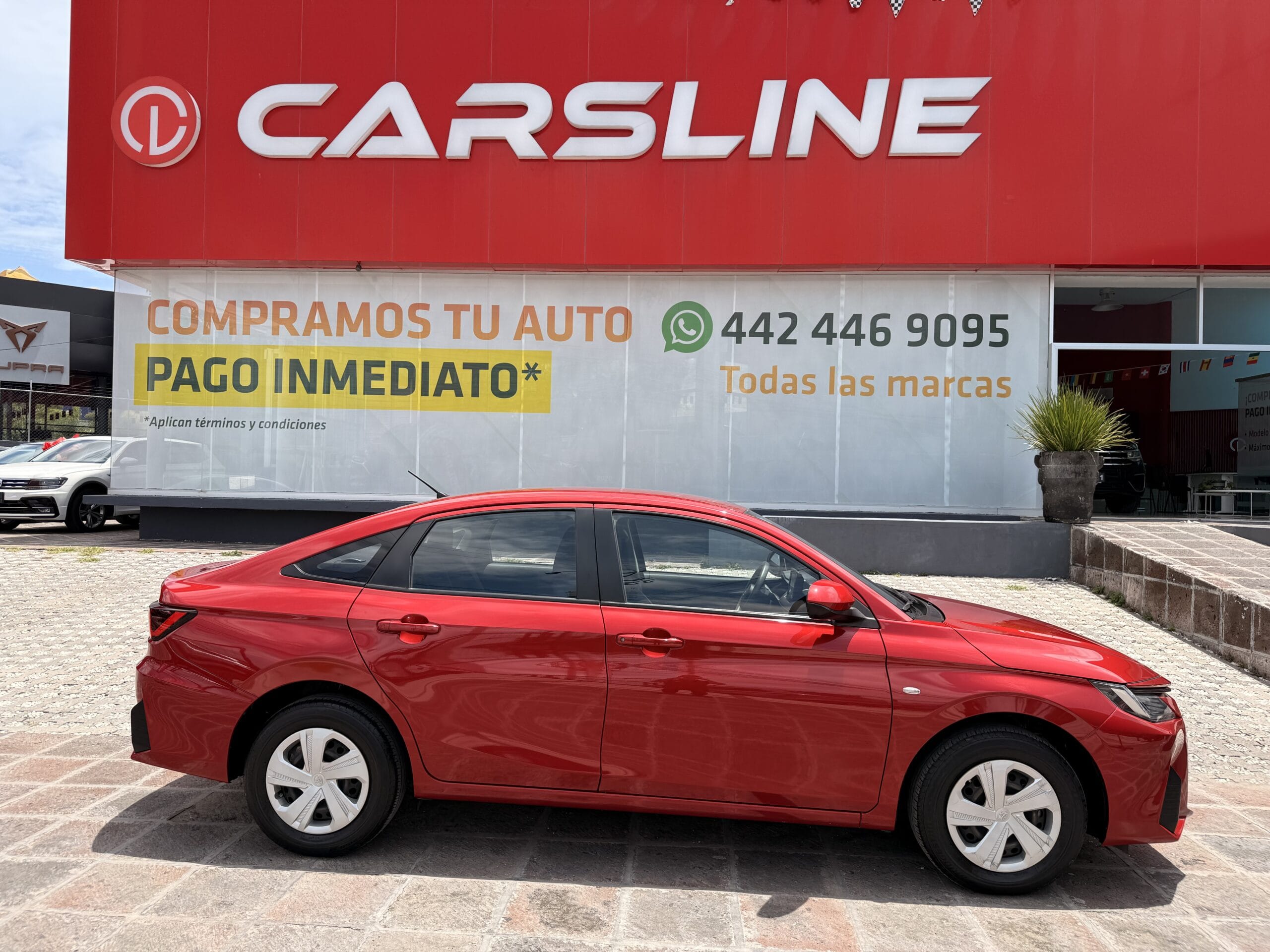 TOYOTA YARIS BASE MT 2023