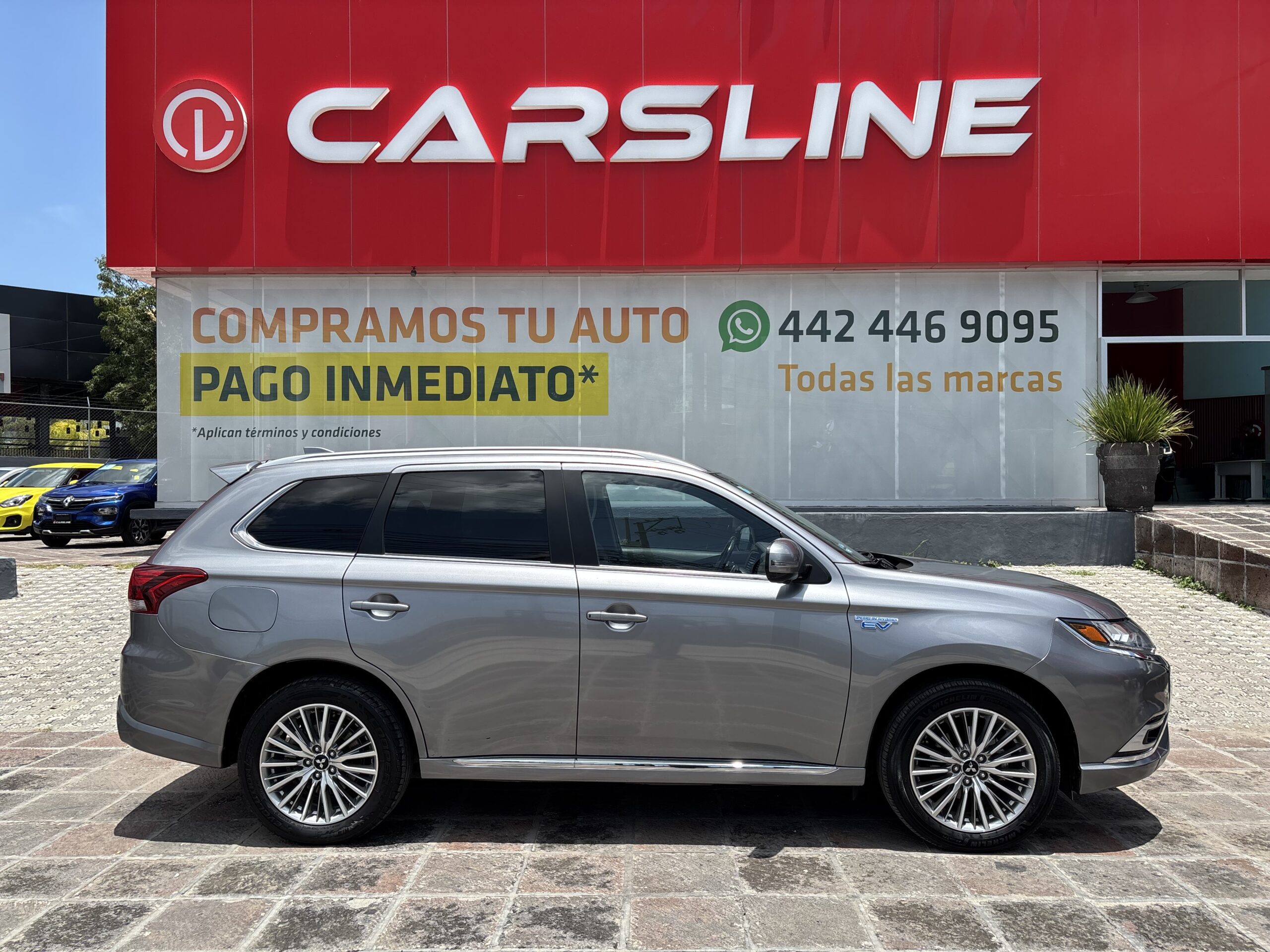 MITSUBISHI OUTLANDER PHEV LIMITED AT 2022